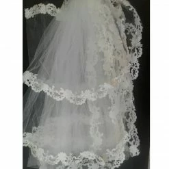 The Wedding Library Bridal Veils Bridal Veil 4Layered W/ Flowers (Ecru)