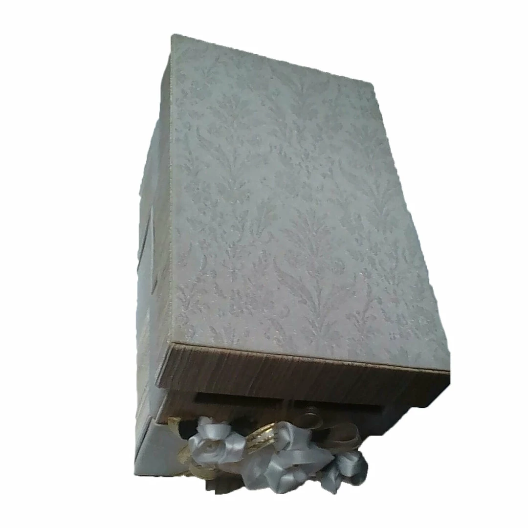 The Wedding Library Money Box04 (Ecru With Silver) Money Bags, Money Boxes, & Money Wells 1 The Wedding Library Money Box04 (Ecru With Silver) Money Bags, Money Boxes, & Money Wells